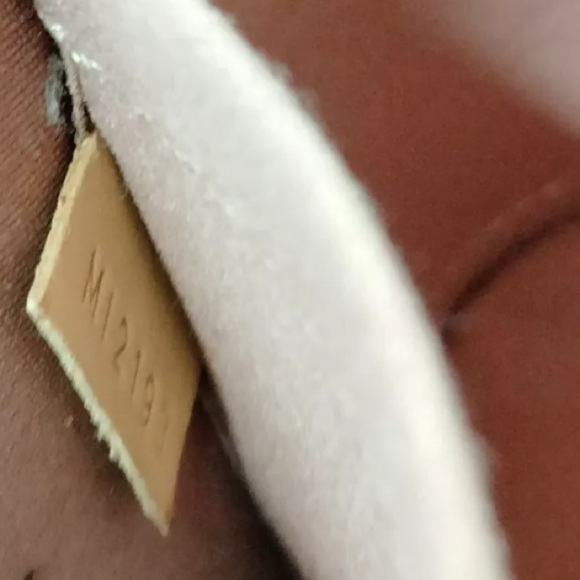 Auth Louis Vuitton Camel Brown Vernis Patent Leather 2way LV Alma BB Satchel - Picture 16 of 16